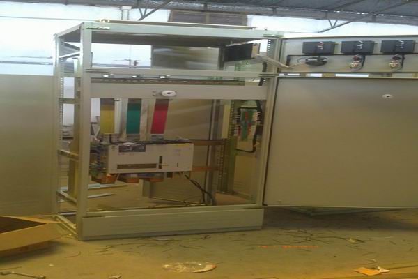 蓝山控制柜-3683品牌总闸控制柜的使用原则